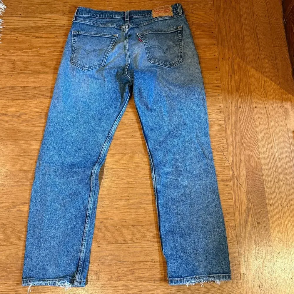 Levi's 505 Reg Fit Jeans Mens 34x30 Light Wash Blue Denim Straight Leg Frayed